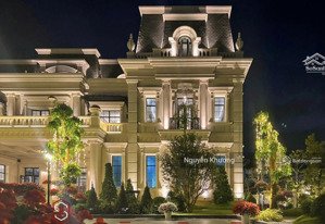 bán nhà mặt tiền trần não, quận 2(dt:12.5x24m) 4 tầng - hđt:125 tr/tháng - giá chỉ 58 tỷ