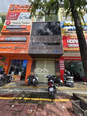 tôi chính chủ cần bán nhà 4 tầng mặt tiền điện biên phủ, thanh khê, tp đà nẵng