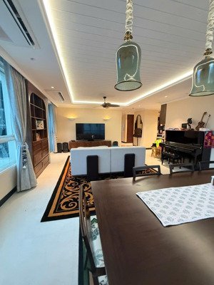 bán cc the manor hcm, 16 tỷ, 164m2, 3pn, full nội thất, chính chủ bao đẹp