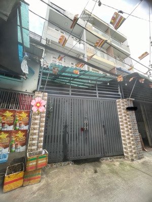 bán nhà riêng 4pn, 3wc, 50m2 tại nguyễn văn luông, p12, q6, hxh 4m giá ưu đãi 5,8 tỷ