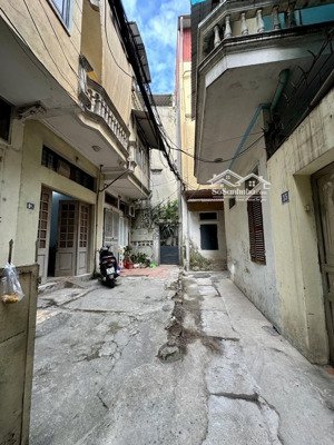 chỉ hơn 9 tỷ nhà mới 3 tầng 65m2- võ thị sáu- tt q hai bà trưng