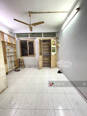 cc 96 căn 53m2 lầu 2 trung tâm quận 10 shr 2pn 1wc có ban công giá 2,65 tỷ. lh: mr. trí