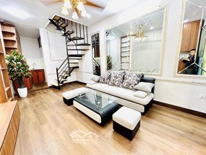 bán nhà lĩnh nam 30m 3t mt3.8m 3 tỏi full nội thất nhà mới ở luôn gần phố kg quy hoạch