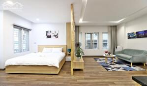 Căn hộ dịch vụ phố Linh Lang, Đào Tấn cho thuê căn 1 ngủ 70m2, thoáng có ban công rộng . Giá thuê căn hộ từ 600usd usd/tháng