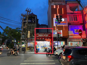 cho thuê nhà 114 trần nguyên hãn, lê chân, hải phòng. vị trí ngay ngã tư lớn