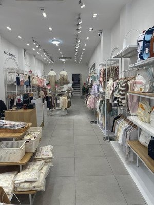 siêu vip - bán nhà mặt phố chùa bộc - lõi đống đa - kinh doanh sầm uất - giá siêu hợp lý !