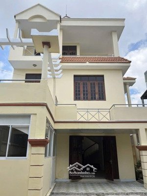 bán biệt thự vườn bùi văn ba q7 - 10.2x30 - 3 lầu giá mềm 14 tỷ