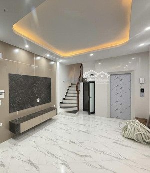 cực hiếm, nhà mới thang máy láng hạ, 1 phút ra phố, ngõ 3,5m, tặng nội thất 36m, 6 tầng