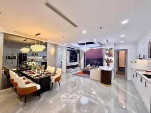 cho thuê căn hộ 3pn, 2wc, full nội thất cao cấp view toàn thành phố / cc vinhomes central park