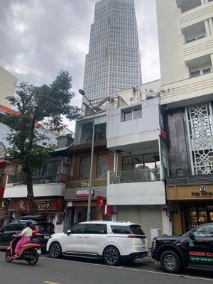 siêu phẩm đông du mặt tiền kinh doanh thương hiệu, khu khách sạn 5 sao sheraton caravelle!