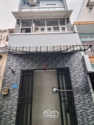 bán nhà riêng hxh đường lô tư, 24m2, 4*6m, 3,55 tỷ, 3pn, 3wc, khu an ninh, tiện ích bao quanh