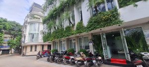 siêu đẹp lô góc văn quán dt 80m x 6 t mt 18m hoàn thiện full thang máy