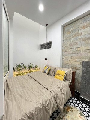 1pn cực rộng, đầy đủ tiện nghi ngay cung đường mua sắm hồ văn huê, phú nhuận