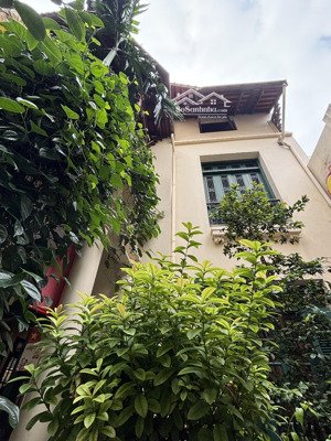 phố cổ hai bà trưng, lô góc 3 thoáng, bt loại 2 xây 4 tầng kiên cố dt 270m2/ sàn