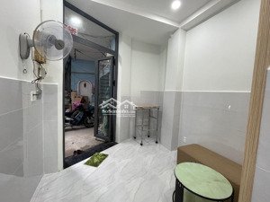 nhà mới giá tốt ngay bùi thị xuân, tân bình