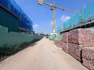 giao bán liền kề 95tr/m2 trung tâm khu a đường 17m dự án thanh hà cienco 5 lh: 