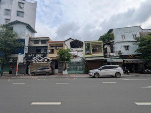 tin thật- rẻ nhất tt bán nhà mt trương định, quận 3 - tương lai 15m, dtcn 612m2 - giá chỉ 408tr/m2