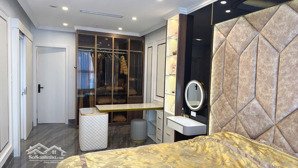 ưu đãi giá tốt cuối tháng cho căn hộ 1,5 ngủ tại chung cư diamond crown,full nội thất