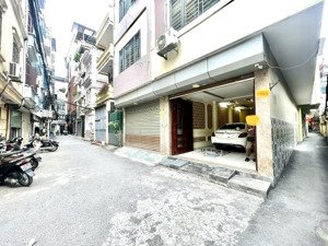 hoàng văn thái-mặt ngõ ô tô tránh, 10m ra phố, căn góc 2 mặt tiền. 45m 5t, ô chờ thang máy. 18,6 tỷ