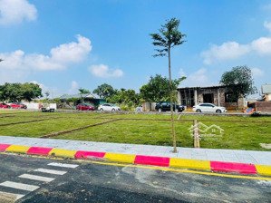 đất trung tâm phú cát chỉ 2.5 tỷ cho 100m2 full thổ cư. gần ql21 và đường hcm mở rộng