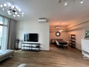 một căn duy nhất 64m2 centana thủ thiêm, đã có sổ hồng, full nội thất, giá 4,4 tỷ lh 