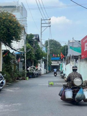 lô đất đẹp 4m x 23m. 93m2 mặt tiền đường nhựa thới an 18