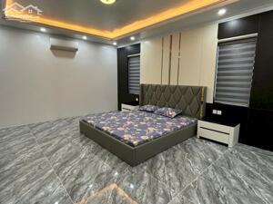 Cho thuê biệt thự Định Trung,Vĩnh Yên giá 30 tr/tháng. LH 0399.566.078