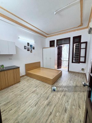 tòa chdv đê la thành, 75m2*8 tầng, 19 phòng cho thuê, dòng tiền khủng 700 triệu/năm, đầy đủ pccc