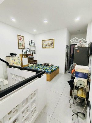 bán nhà sơn kỳ, 70m2, gần hxh, nhà mới 3 tầng btct