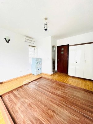 cho thuê phòng khép kín tại 141 giáp nhị
thịnh liệt, hoàng mai 3tr7