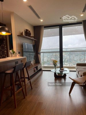 chính chủ bán căn hộ 96m2 3pn, cửa đông nam, nhà đã sửa đẹp, cc golden park tower. giá 9 tỷ
