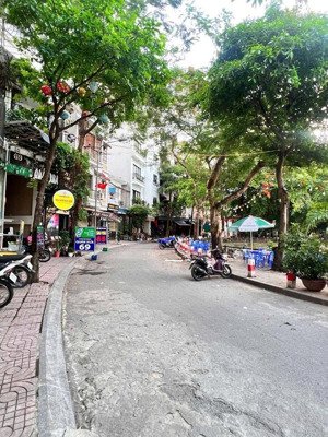 phải nhanh! văn chương 10m ra ô tô tránh, ngõ thông kd, sổ đẹp nở hậu 36m2*5t mt 3.7m chào 7.9 tỷ