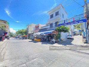 nguyên bản. nhà ngô đến 67m cấp 4 đầy đủ công năng, ô tô đỗ cửa, chỉ 2.9 tỷ