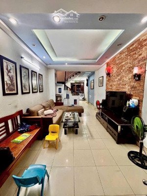 bán nhà hẻm 6m - ngay mt võ văn kiệt - tt quận 1 - 60m2 ngang đẹp - chỉ 15,9 tỷ