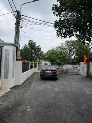 chính chủ bán 100m full thổ cư. đường nhựa vào đến tận đất