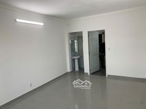 bán nhà 4 tầng mặt tiền đường nội bộ p4-q8