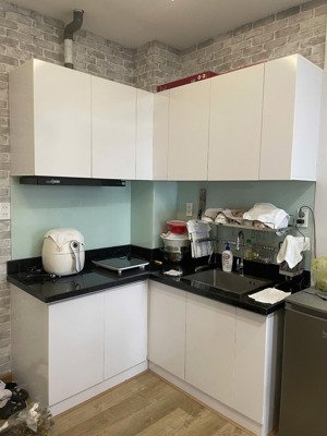 bán căn 1 phòng ngủ - full sàn gỗ - bán chỉ 815 triệu