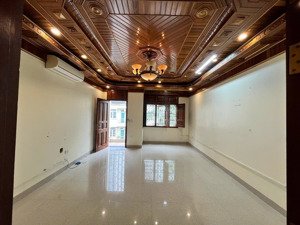 cho thuê văn phòng tại làng việt kiều châu âu, 70m2/tầng, có 2 phòng làm việc