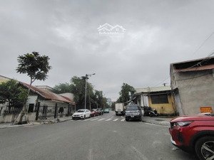 bán nhà nguyễn sơn, tặng nhà 2 tầng, phân lô oto thông, gần phố, 63m2, 18,5 tỷ