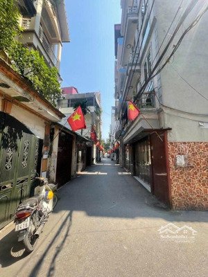 bán nhà mới xây yên nghĩa hà đông diện tích 33m mt 4m , 5 tầng gần oto