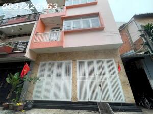 Chính chủ cho thuê mặt bằng đường 47, phường 4, quận 4 (cũ) DT 7m x 4m, giá 8tr/tháng