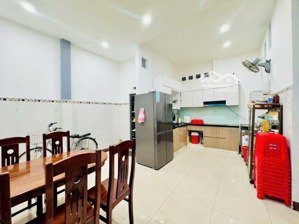 6,2 tỷ, 2 tầng 78m2 đường ôtô thạnh mỹ lợi q2