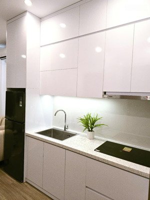 hot cho thuê căn studio full nội thất giá 7tr tòa sa3 sakura vinhome smart city