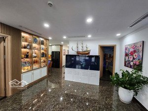 chính chủ cần bán nhanh căn hộ 3pn 95m2 chung cư golden park, view đẹp. giá công khai 9 tỷ