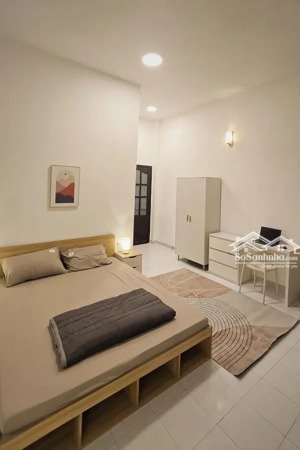 chủ hạ 1 tỷ bán gấp nhà 2 mặt hẻm xe hơi chân cầu điện biên phủ, p17 bình thạnh giáp q1