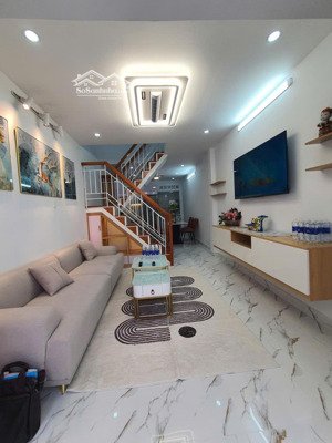 siêu phẩm nở hậu tài lộc 3,2x10m 2 tầng 2pn full công năng