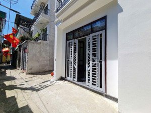 nhà riêng mới xây tại cổ điển, tứ hiệp. dt 32mx5 tầng