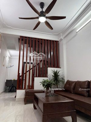 bán gấp nhà full nội thất ô tô đỗ cửa phân lô bàn cờ ngay phố lụa bưu điện hà đông giá hơn 7 tỷ