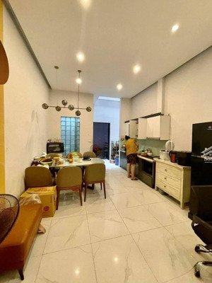 vip kim giang, đại kim hm 84m2 mt 4.8m, 11.8tỷ (ctl), cách mặt phố 15m, sổ vuông, chủ thiện chí bán