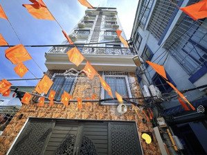 bán toà ccmn 107m2x7t thang máy, phố nhân hoà, q.thanh xuân. ngõ rộng, 3 thoáng, 26p full nội thất